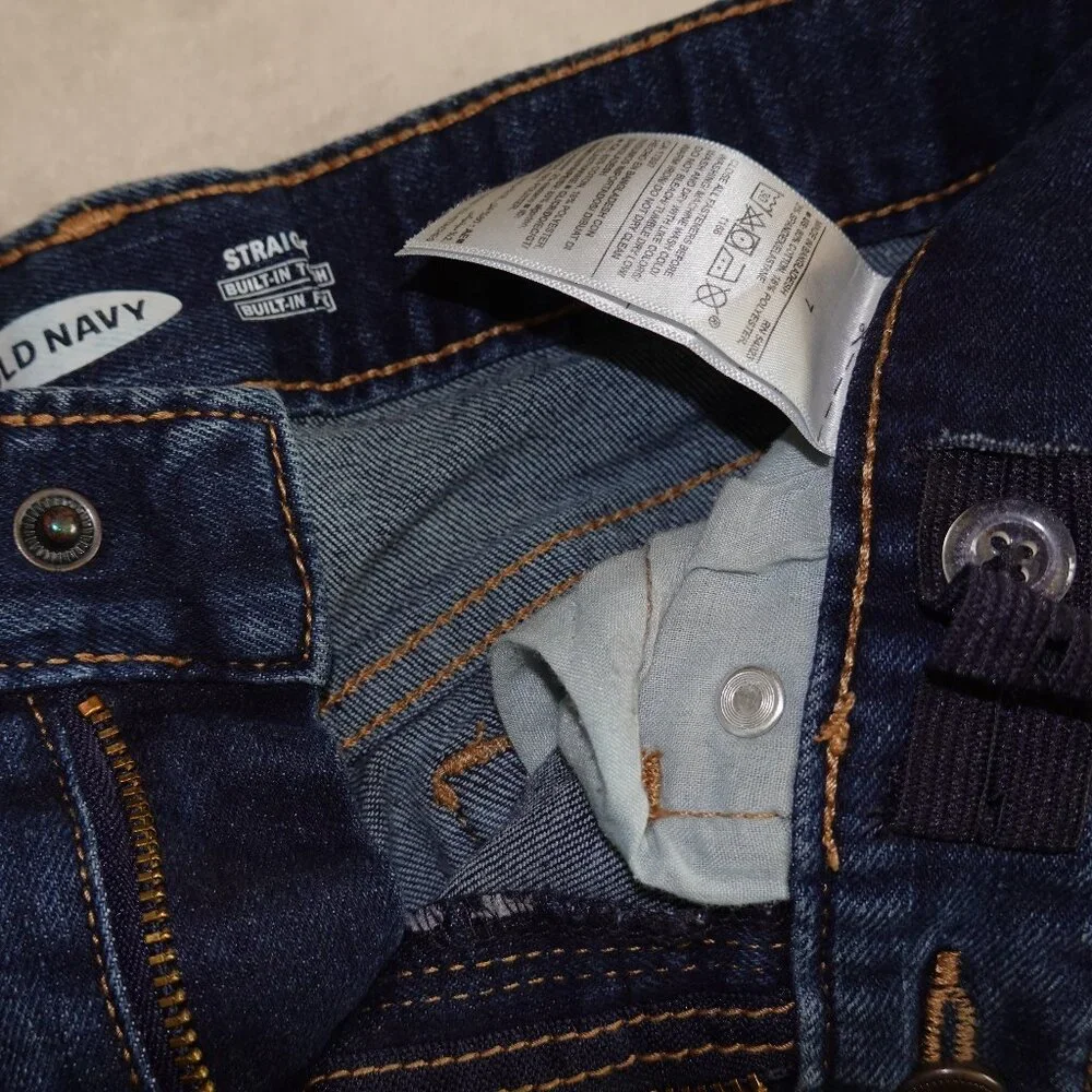 Boys Size 7 Old Navy Straight Leg, Adjustable Waist Blue Jeans Snap Closure